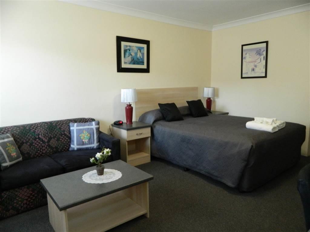 Alabaster Motor Inn Тарий Екстериор снимка