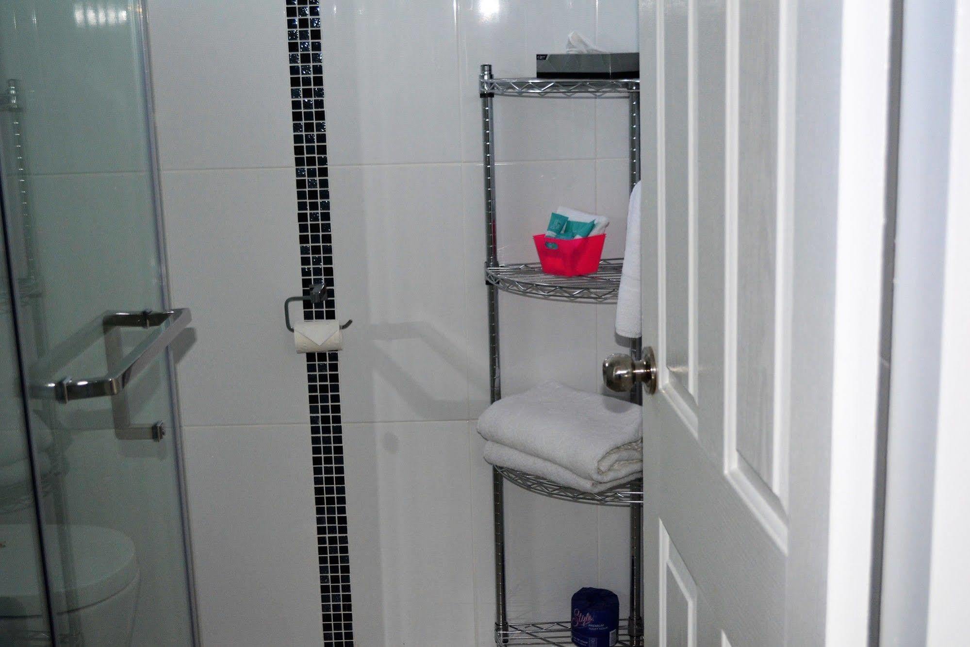 Alabaster Motor Inn Тарий Екстериор снимка