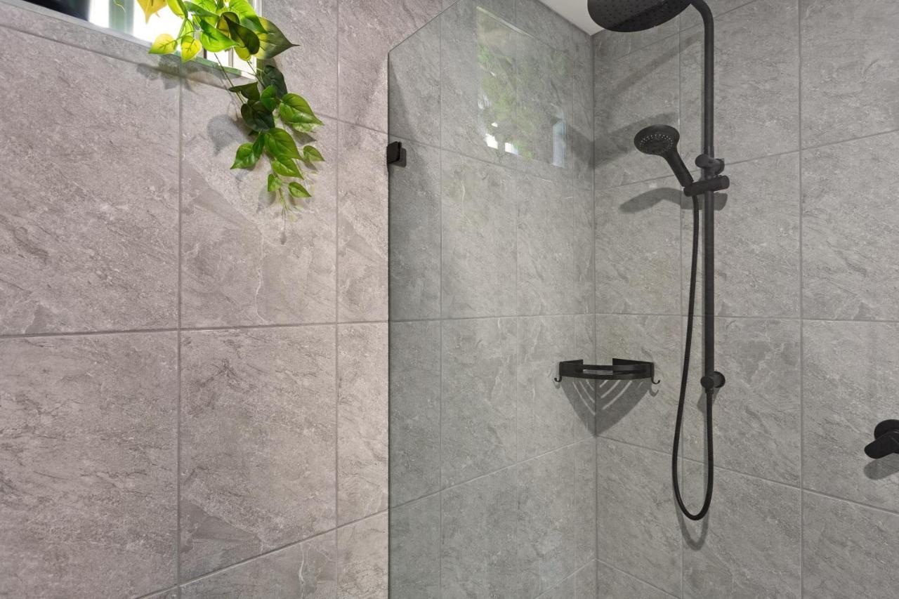 Alabaster Motor Inn Тарий Екстериор снимка